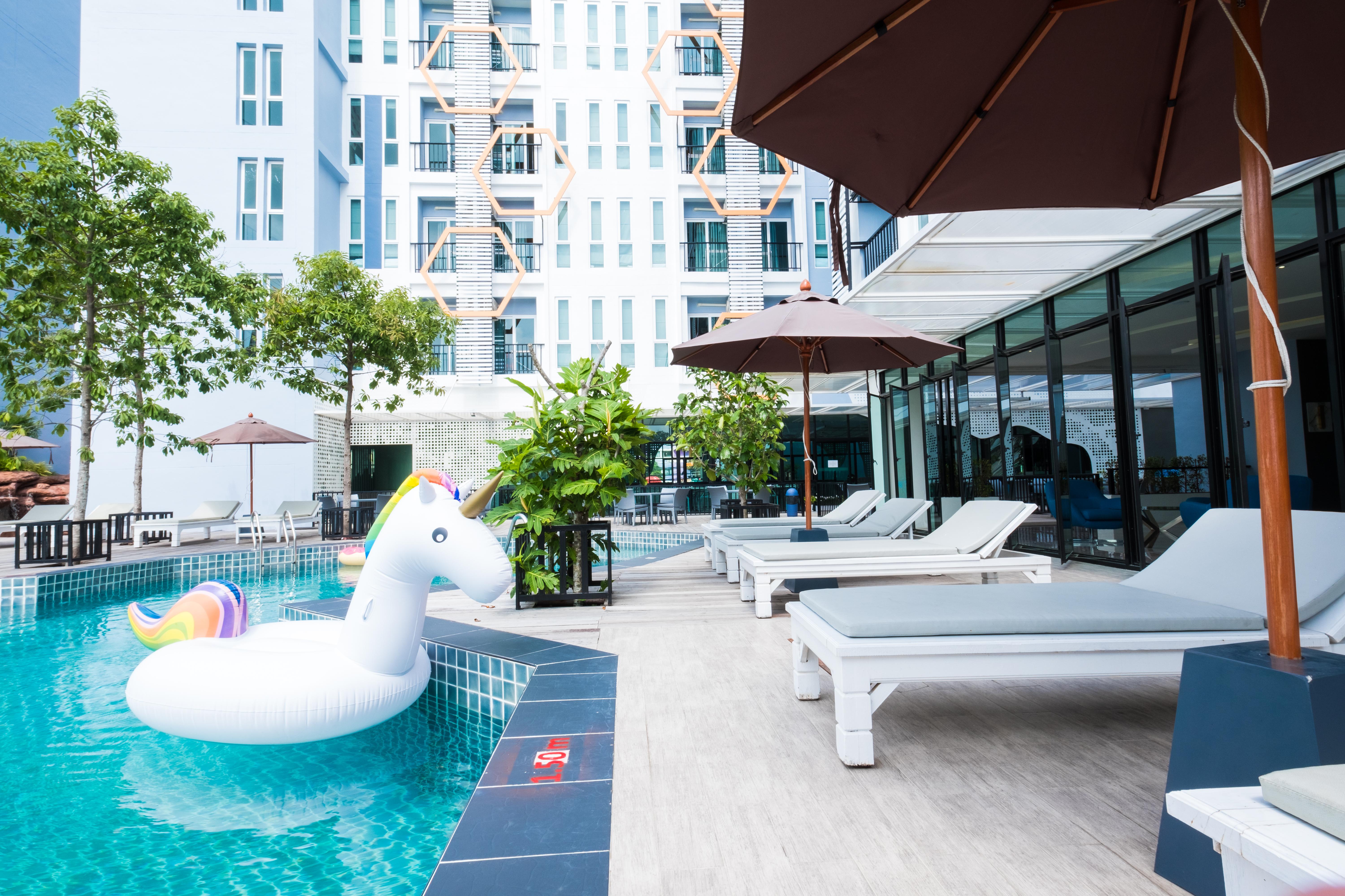 P Plus Hotel Pattaya Exteriör bild
